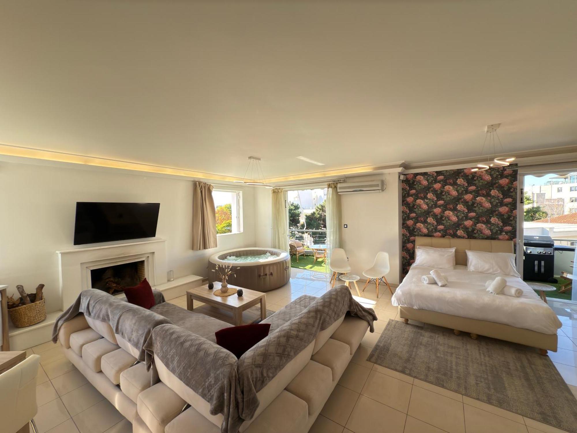 Sunny Home Private Jacuzzi Hydromassage Acropolis & Lycabettus Far View Parking 300M Metro Peristeri Atenas Exterior foto